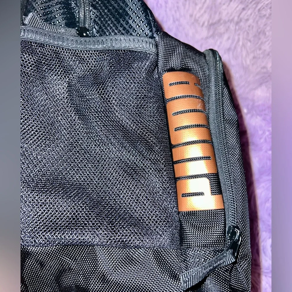 🎒Puma Backpack🎒 - Picture 2 of 4